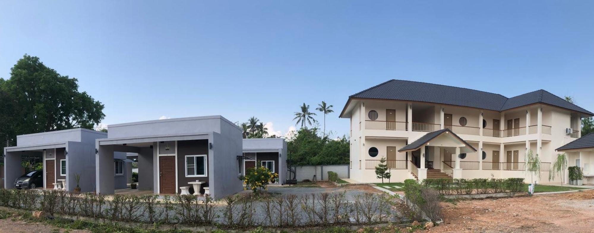 แหลมงอบเฮาส์ Laemngob House Villa Exteriör bild